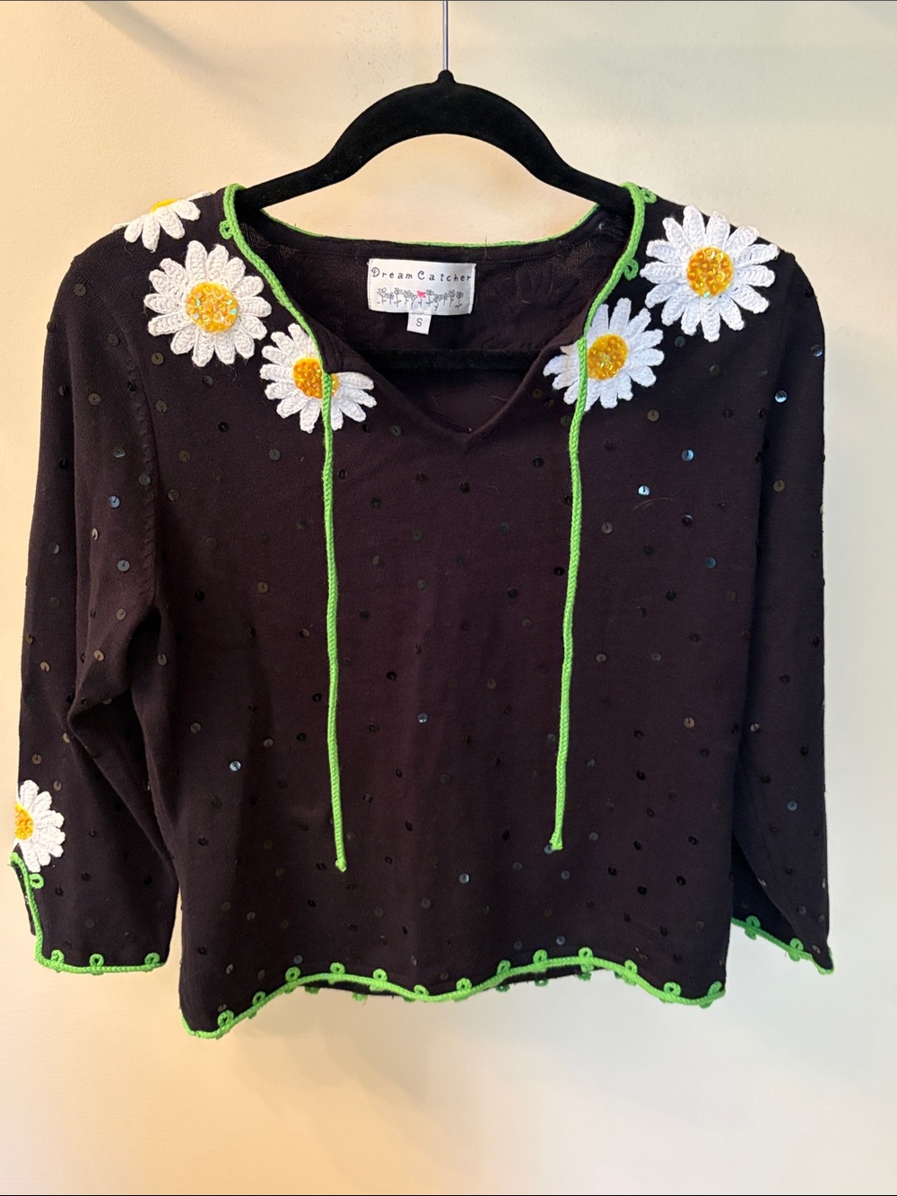 Black Daisy-Trim Knit Top